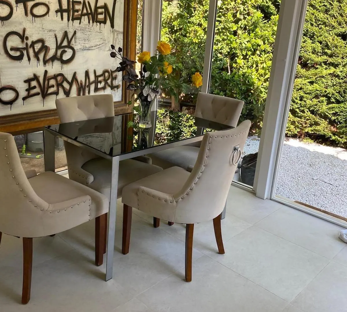 Maison Privee Dans Un Petit Domaine Cannes contacts